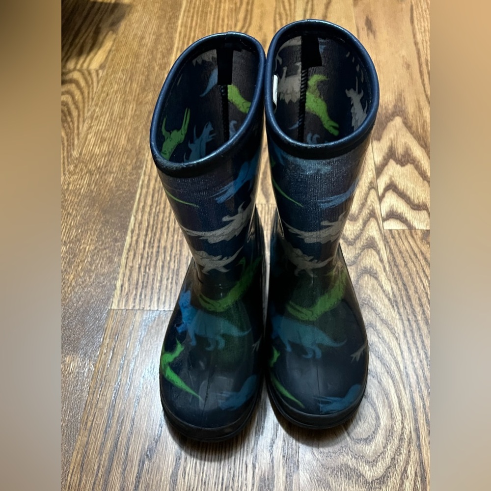 Carters boys rain boots size 12